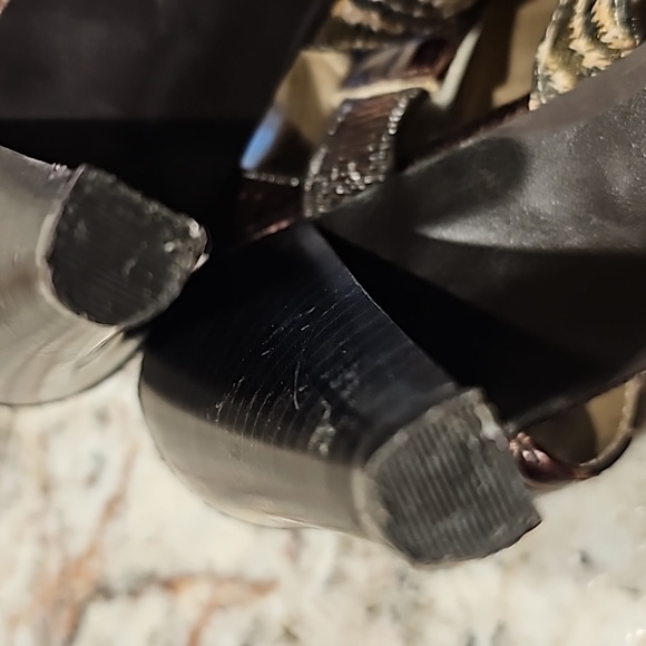 BKE Heels - Picture 5 of 7